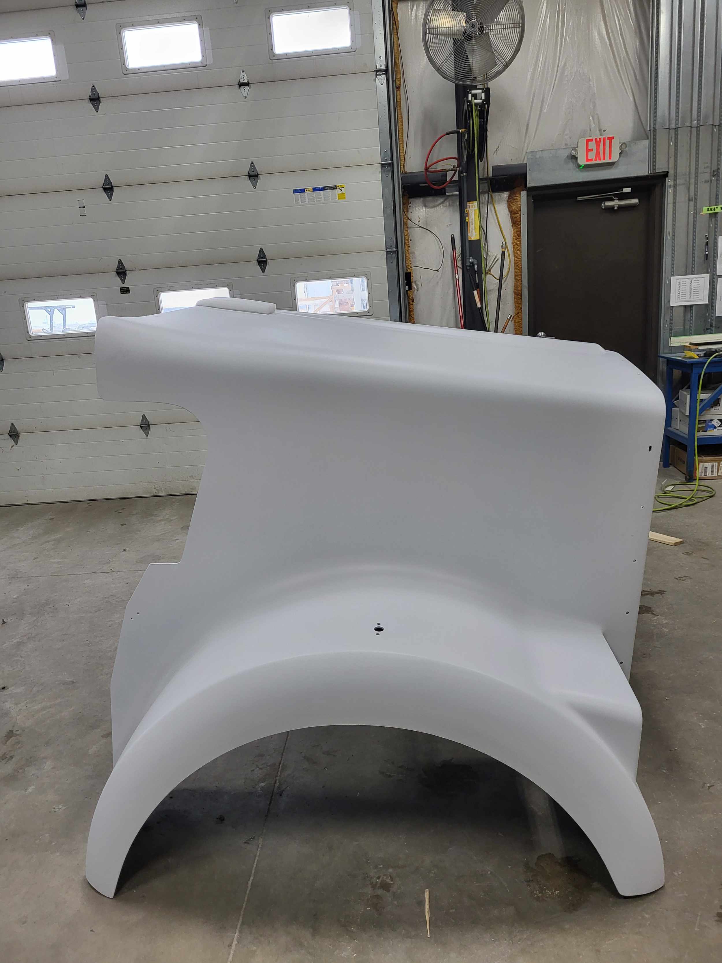 DuraBuilt Kenworth W900B Fiberglass Hood | 2007-Up | Curved Cowl | KWH-930 - Image 5