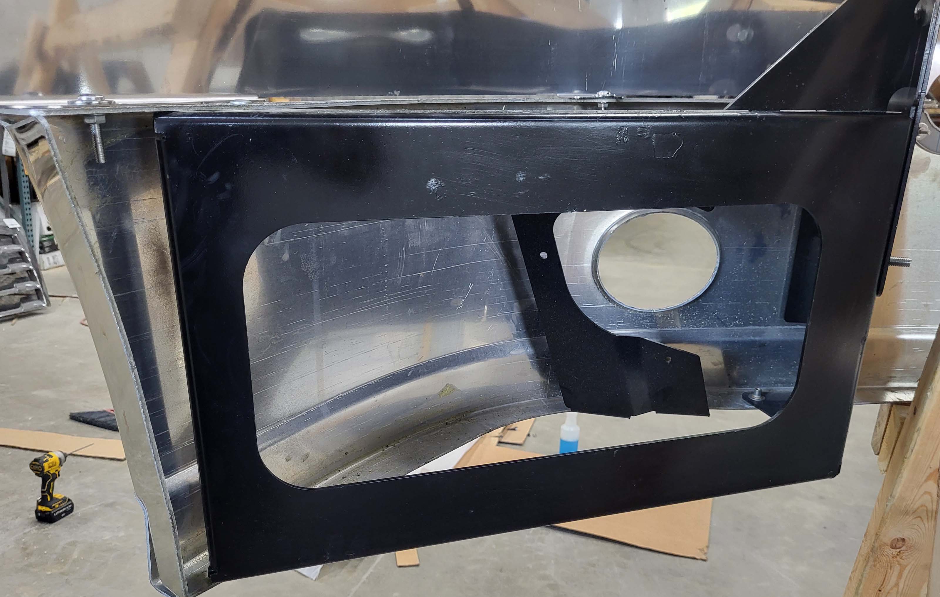DuraBuilt Freightliner New Cascadia Stainless Steel Clad Bumper 2018- Up W/ Fog Light Cut Outs - Image 6