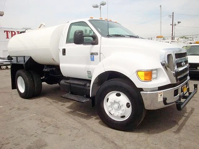 Ford F-650 / F-750 / F-850 Hood - Image 4