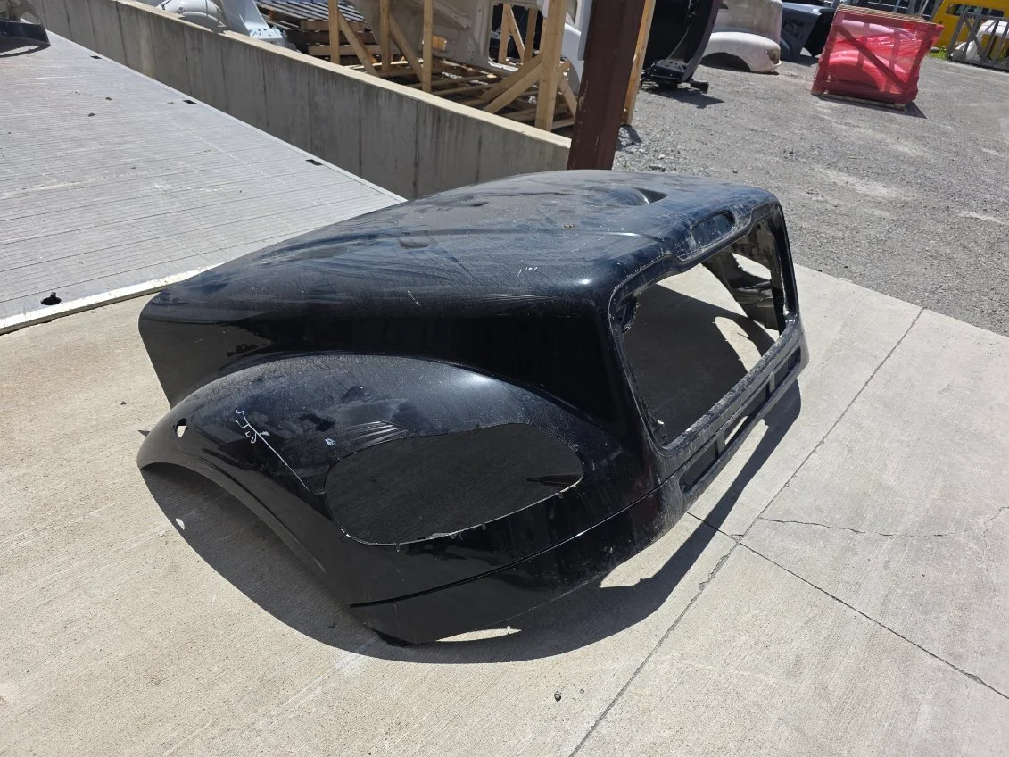 Freightliner M2 106 Hood W/Valance & Notches, OEM Take Off , FLH-U2395 - Image 20