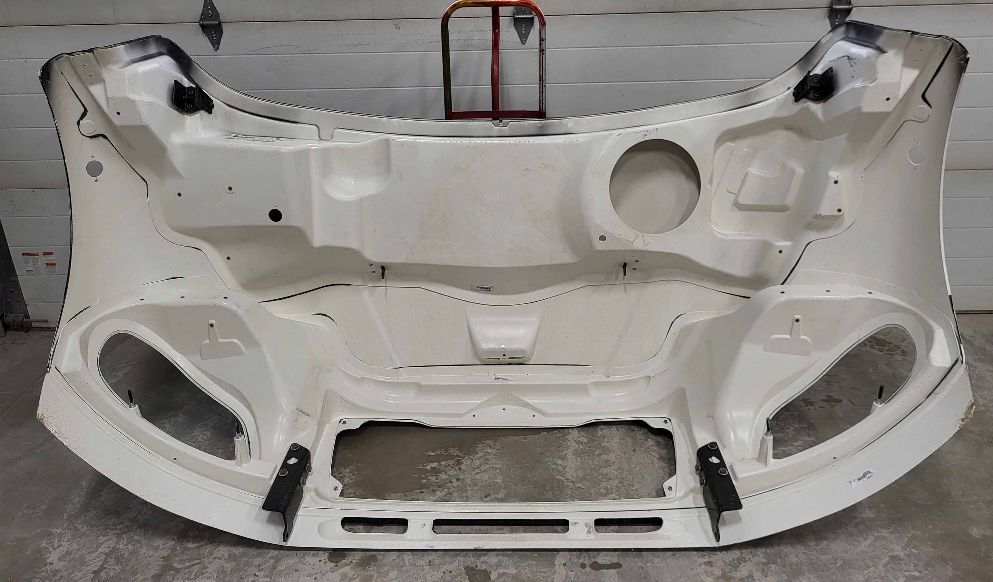 Freightliner M2 106 Hood W/Valance, OEM Take Off, U23136 - Image 11