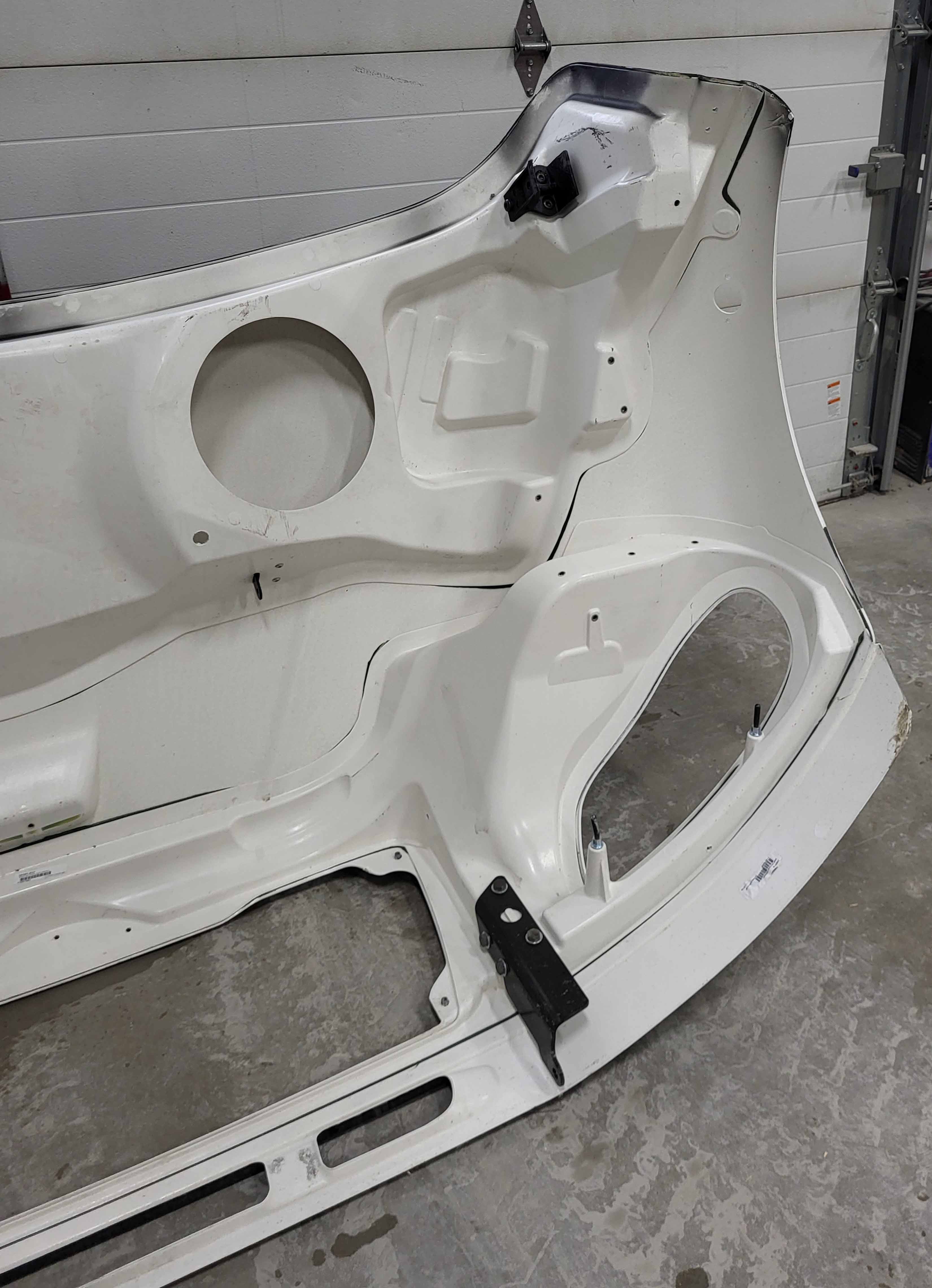Freightliner M2 106 Hood W/Valance, OEM Take Off, U23136 - Image 12