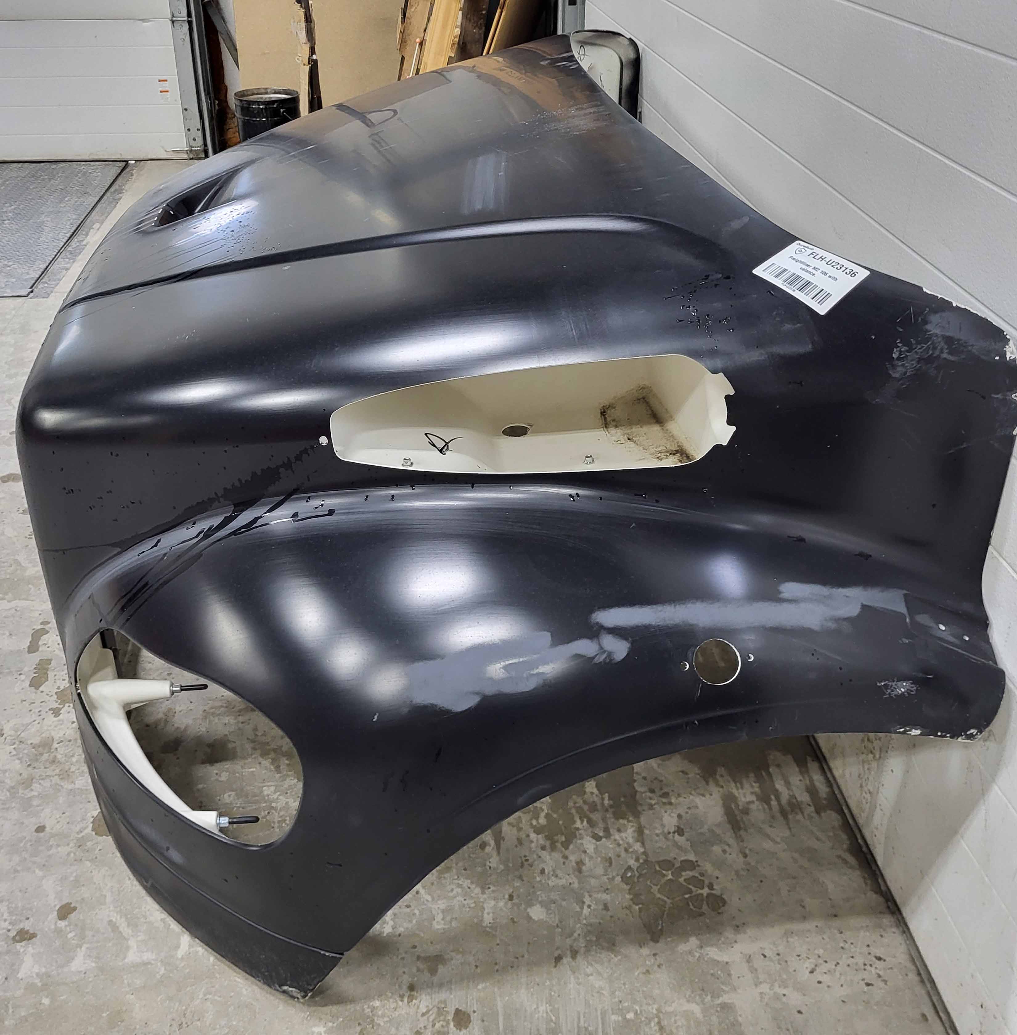 Freightliner M2 106 Hood W/Valance, OEM Take Off, U23136 - Image 5