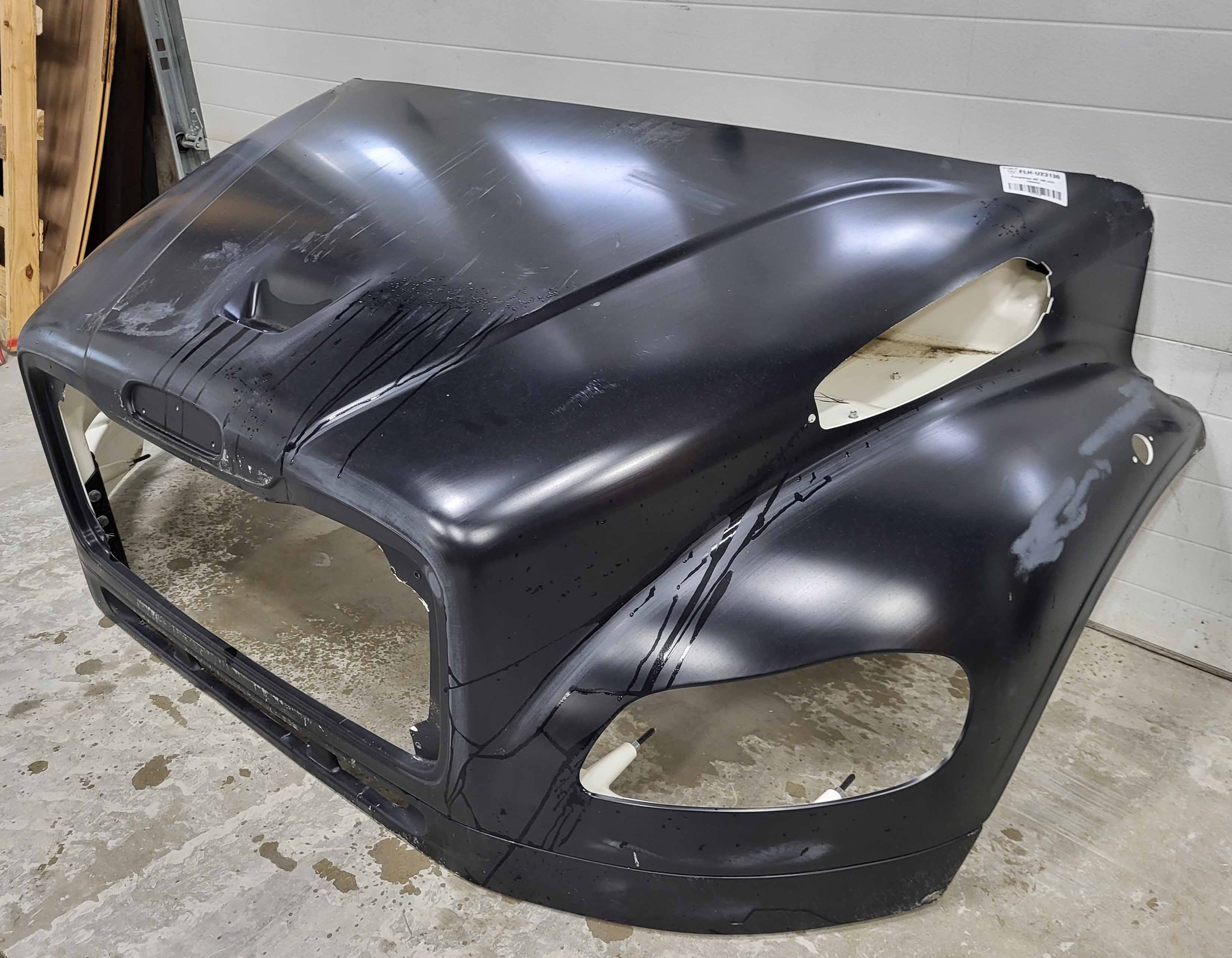 Freightliner M2 106 Hood W/Valance, OEM Take Off, U23136 - Image 6
