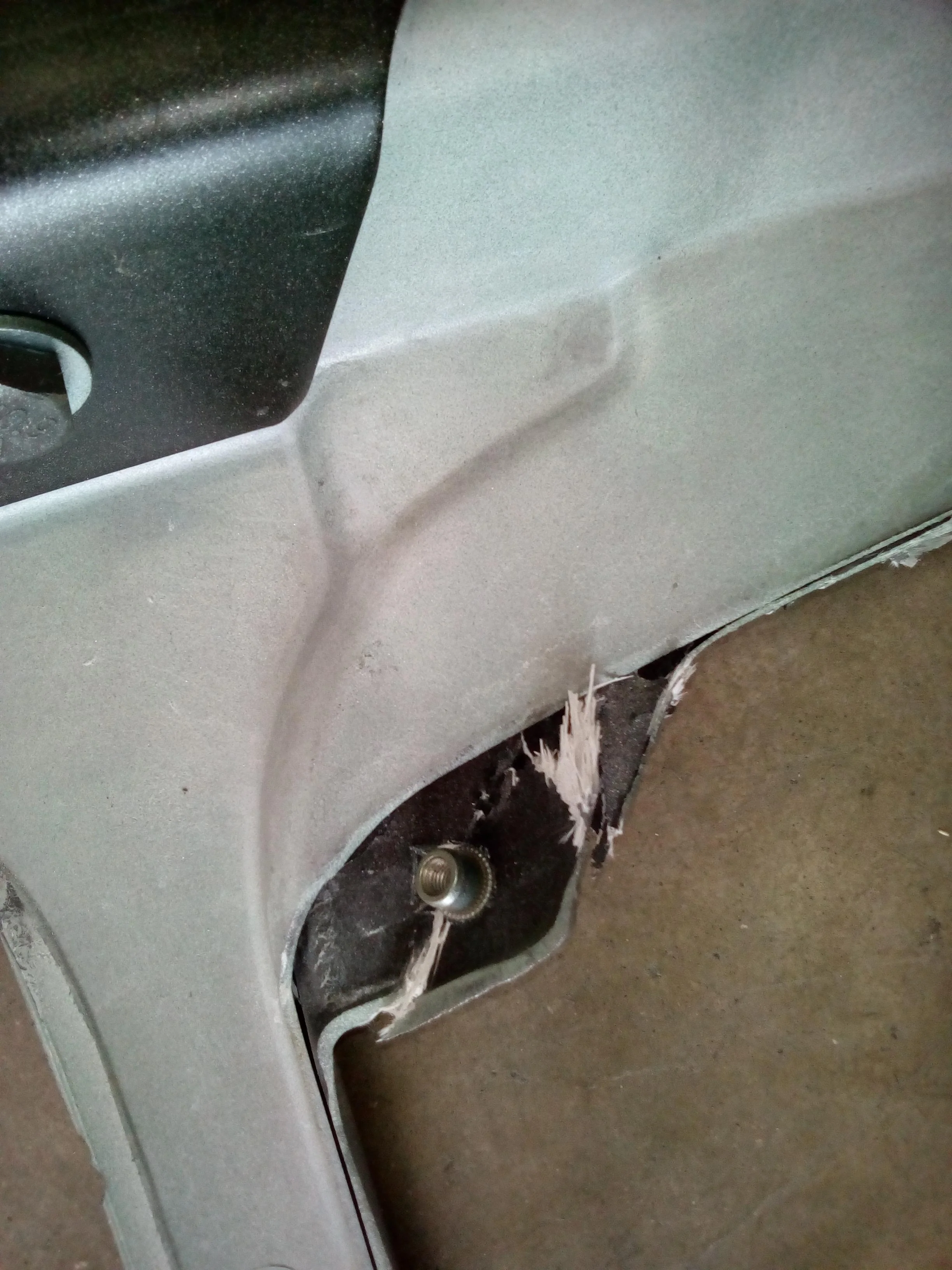Freightliner M2 112 Hood New OEM Cosmetic Blemished 1915 - Image 9