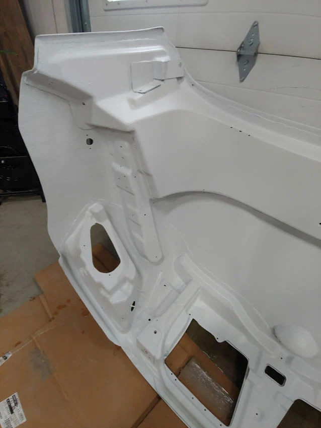 Hino 185 Hood 2005-2010 - Image 13