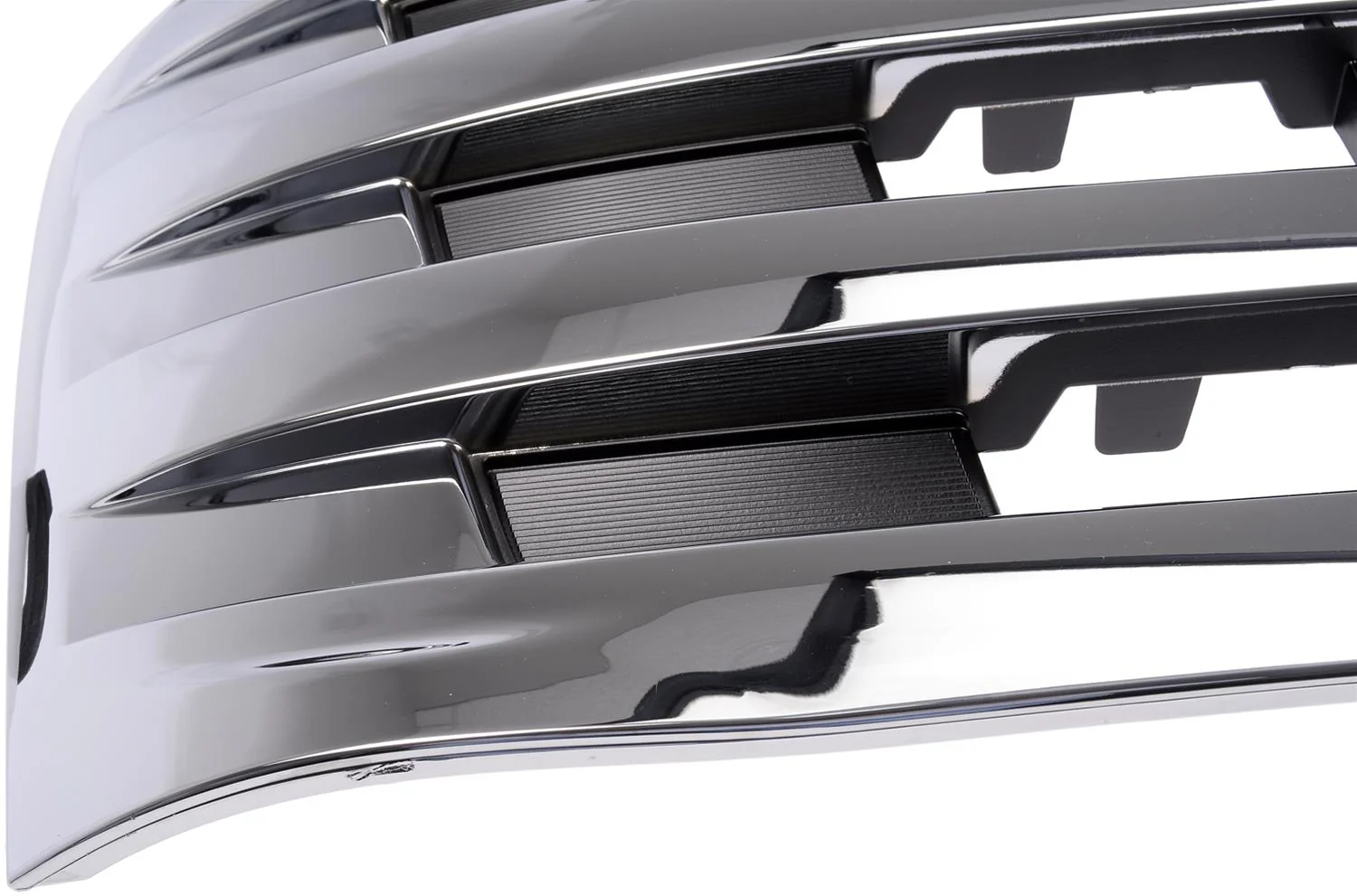 Hino 238, 258, 268, 338 Grill  Newer Model 2011- Up. OEM #53100-E0062 - Image 6