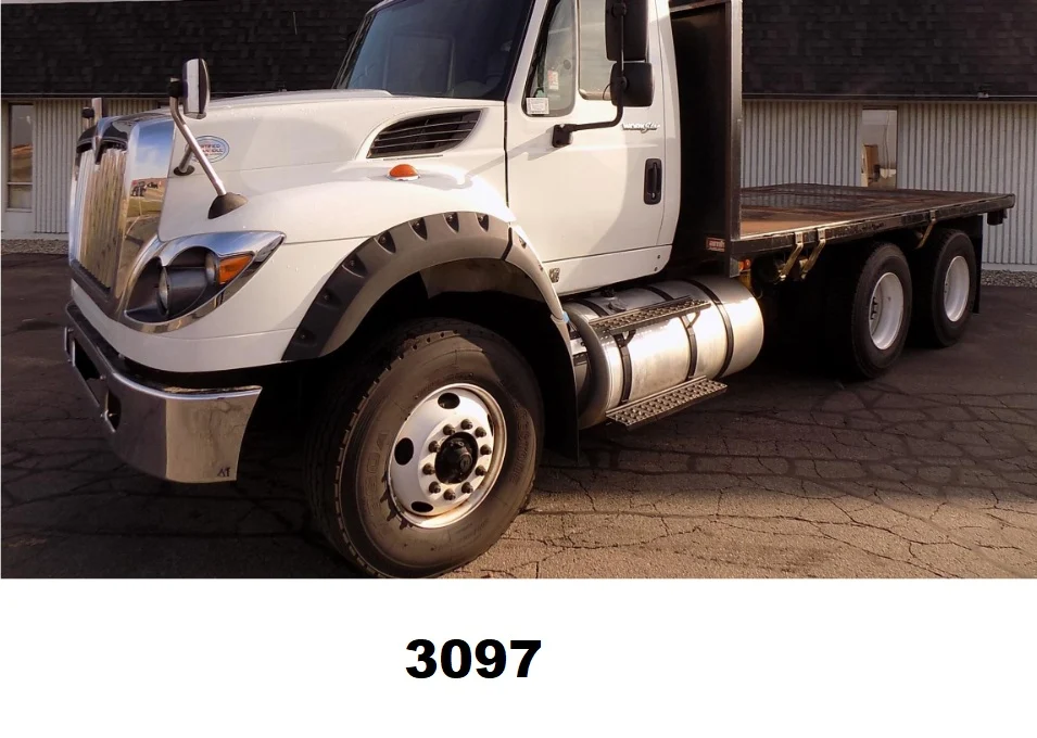 International 7300, 7400, 7500, 7600, 7700 Full Wrap Steel Chrome Bumper - Image 4
