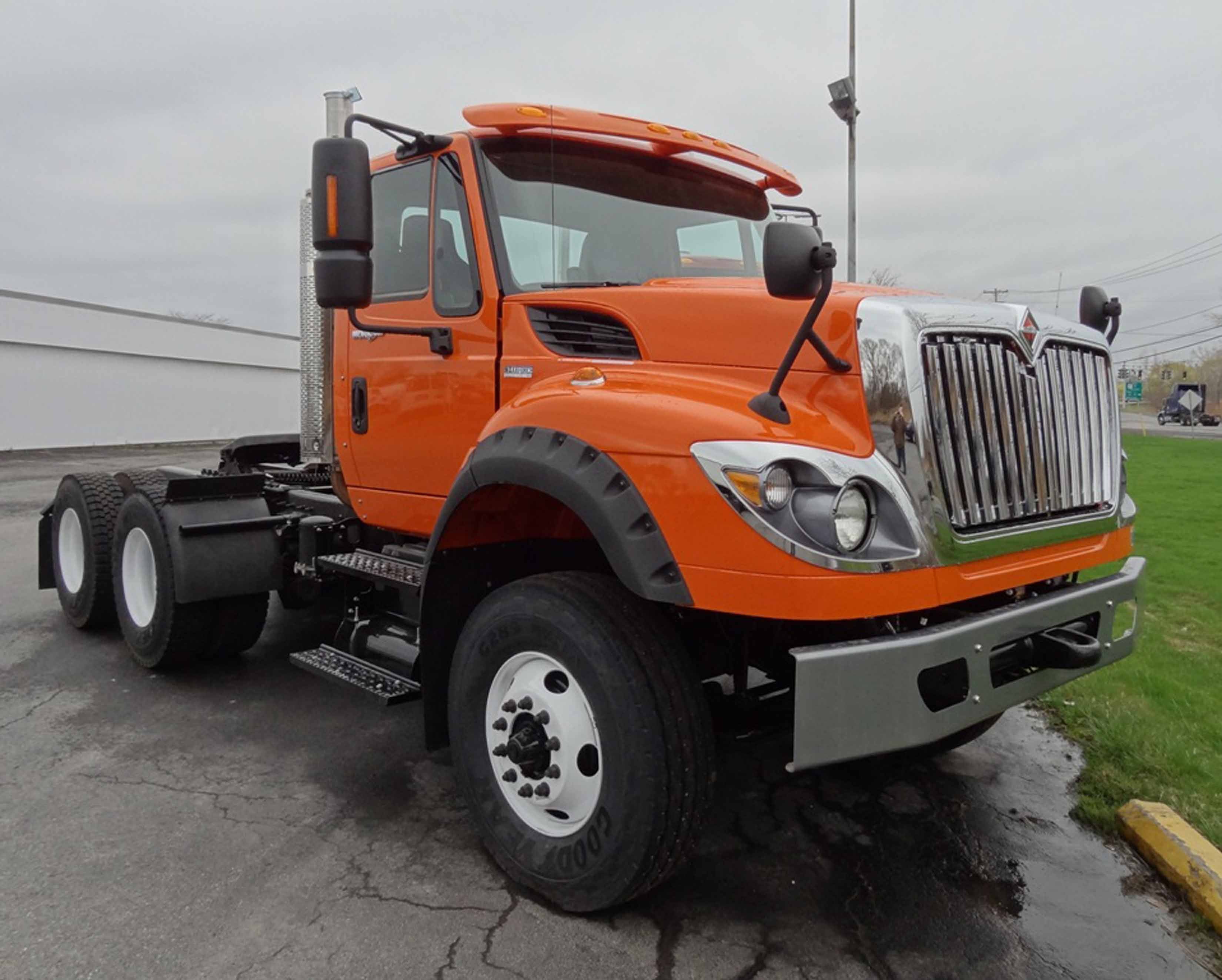 International 7300, 7400, 7500, 7600 & 7700 Headlight Assembly 2008 and up W/Chrome Bezel RH - Image 6