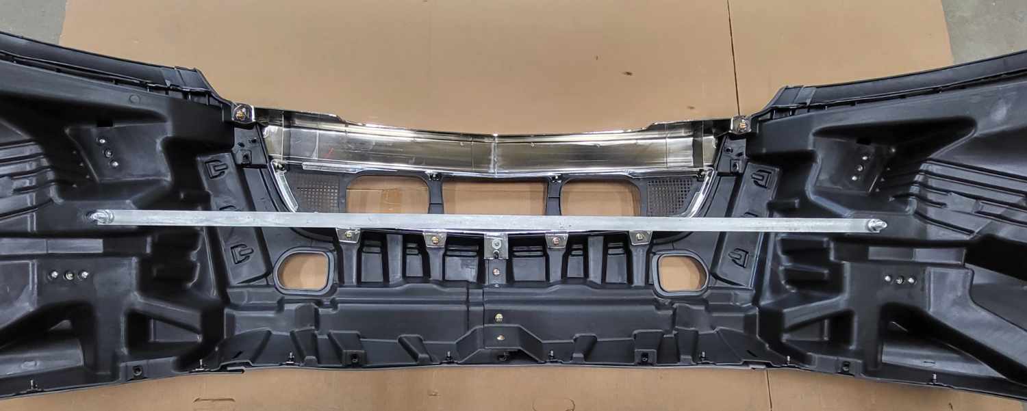Value HD International LT625 Plastic  Bumper with Chrome, 2018-up | 4169772C91 - Image 6