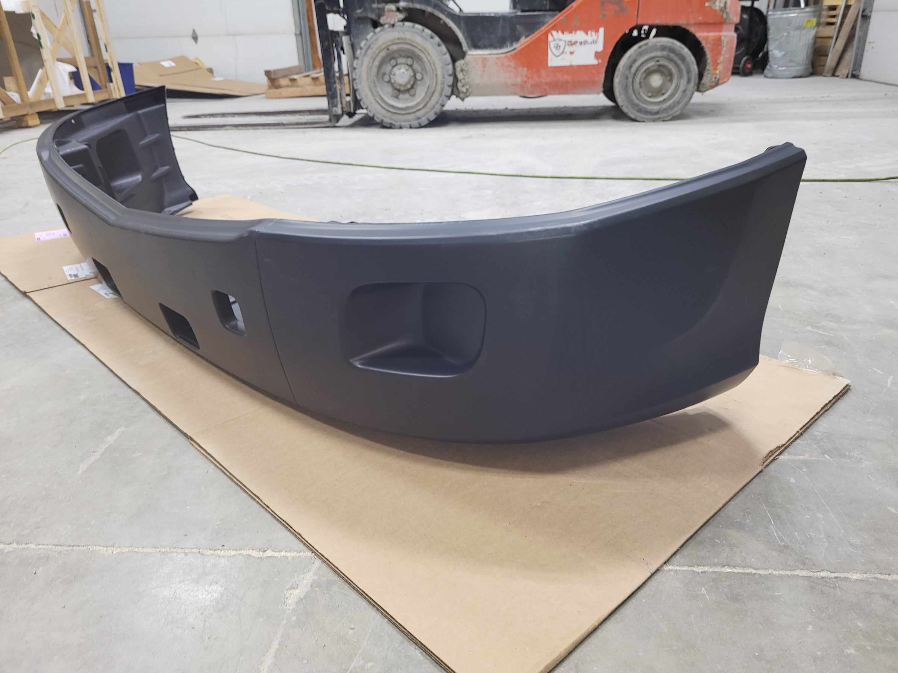 Value HD Plastic Bumper Set 3 PCS  For Peterbilt 579, N71-6128-20000 - Image 5