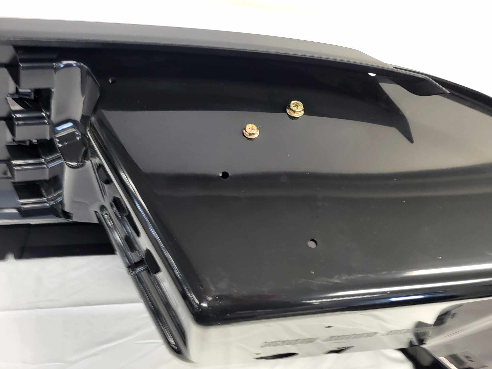 Volvo VNL Gen 3 Bumper Reinforcement w/Fogs, Black Passenger Side, 82750062 - Image 5