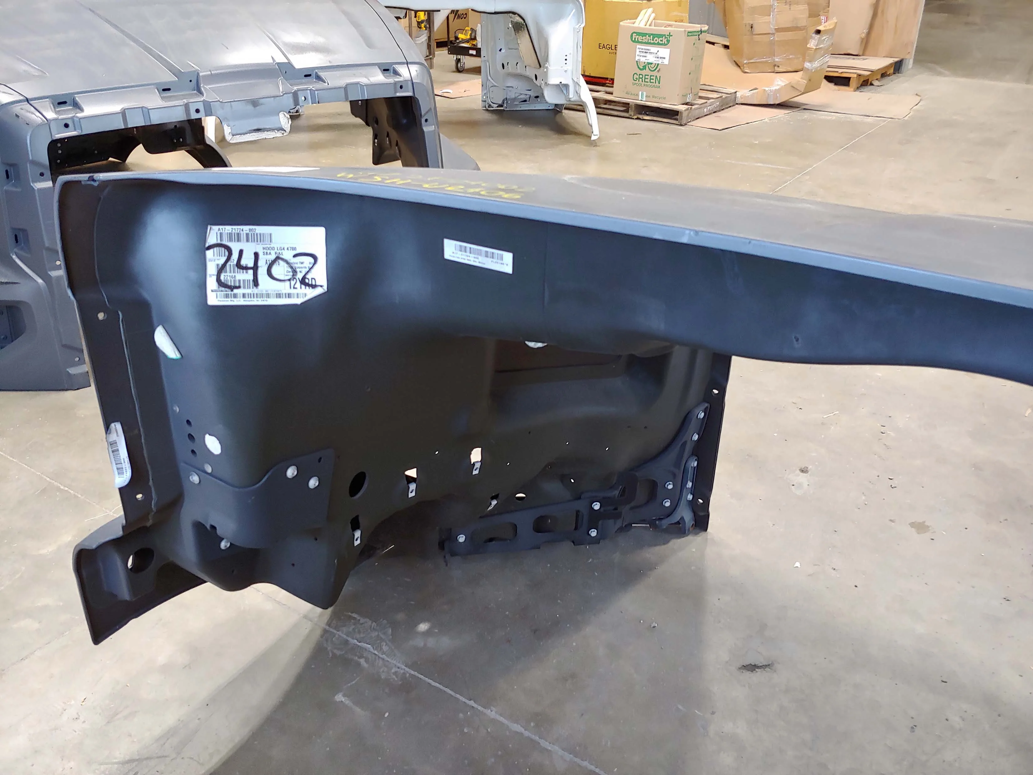 Western Star 47X SBA Hood, R/L Mirror, OEM Take Off, U2406, A17-21724-002 - Image 13