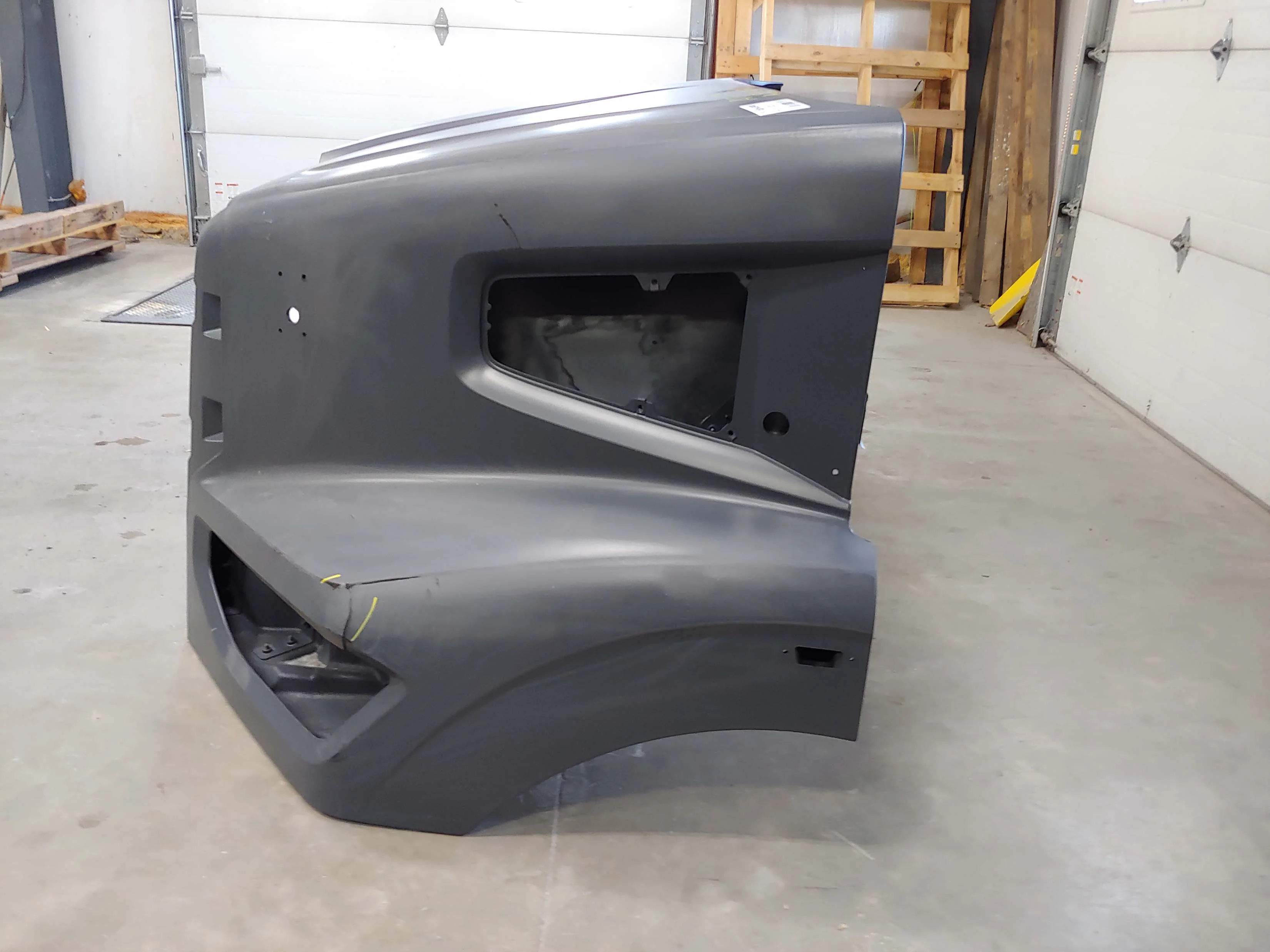 Western Star 47X SBA Hood, R/L Mirror, OEM Take Off, U2406, A17-21724-002 - Image 3
