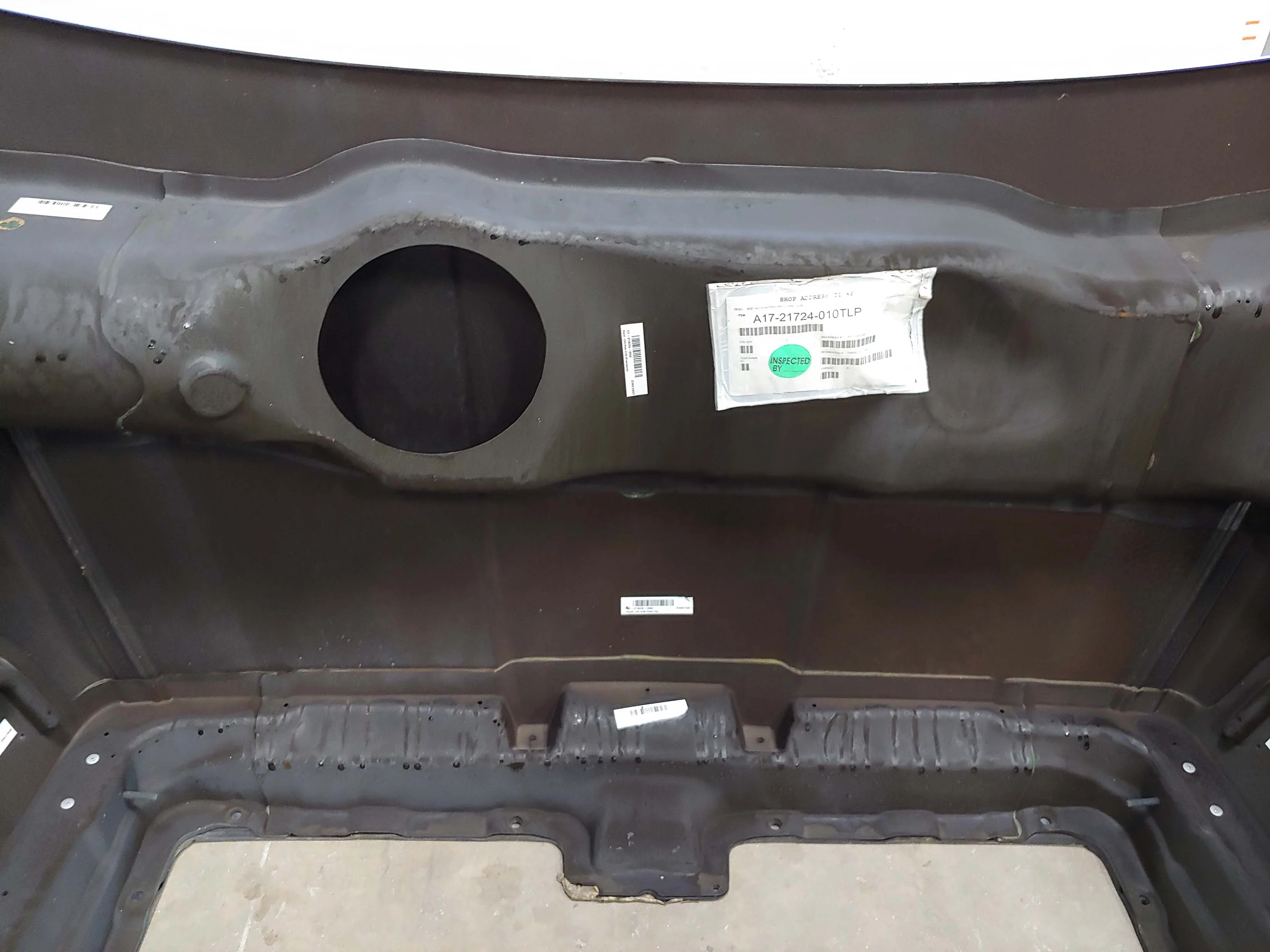 Western Star 47X SBA Hood, R/L Mirror, OEM Take Off, U2411, A17-21724-010 - Image 11