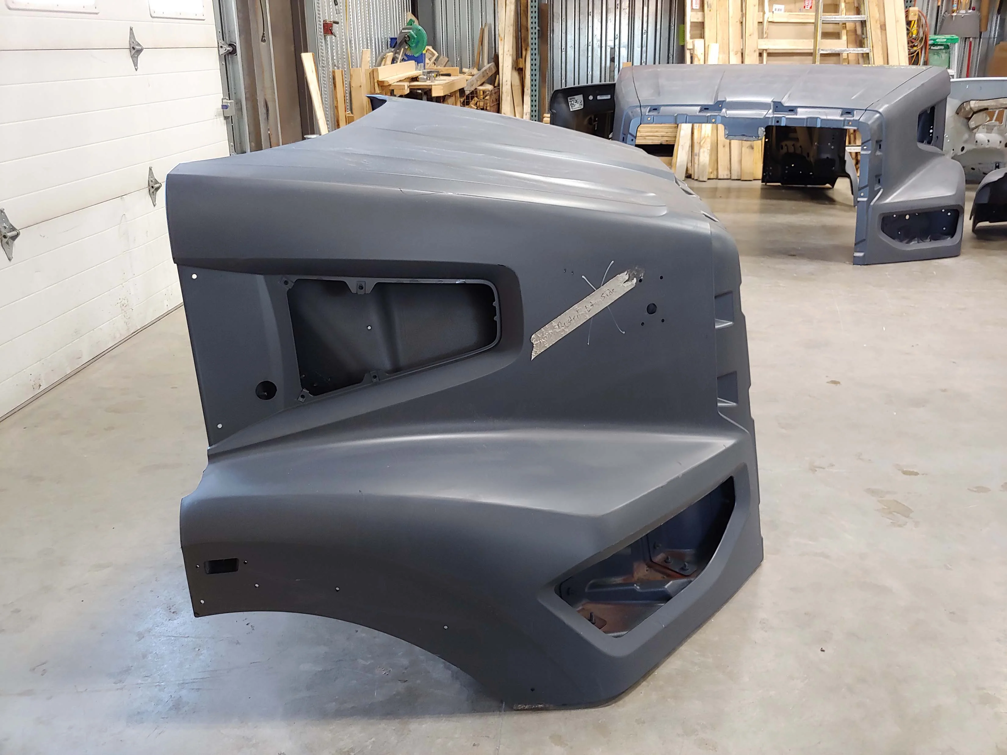 Western Star 47X SBA Hood, R/L Mirror, OEM Take Off, U2411, A17-21724-010 - Image 8