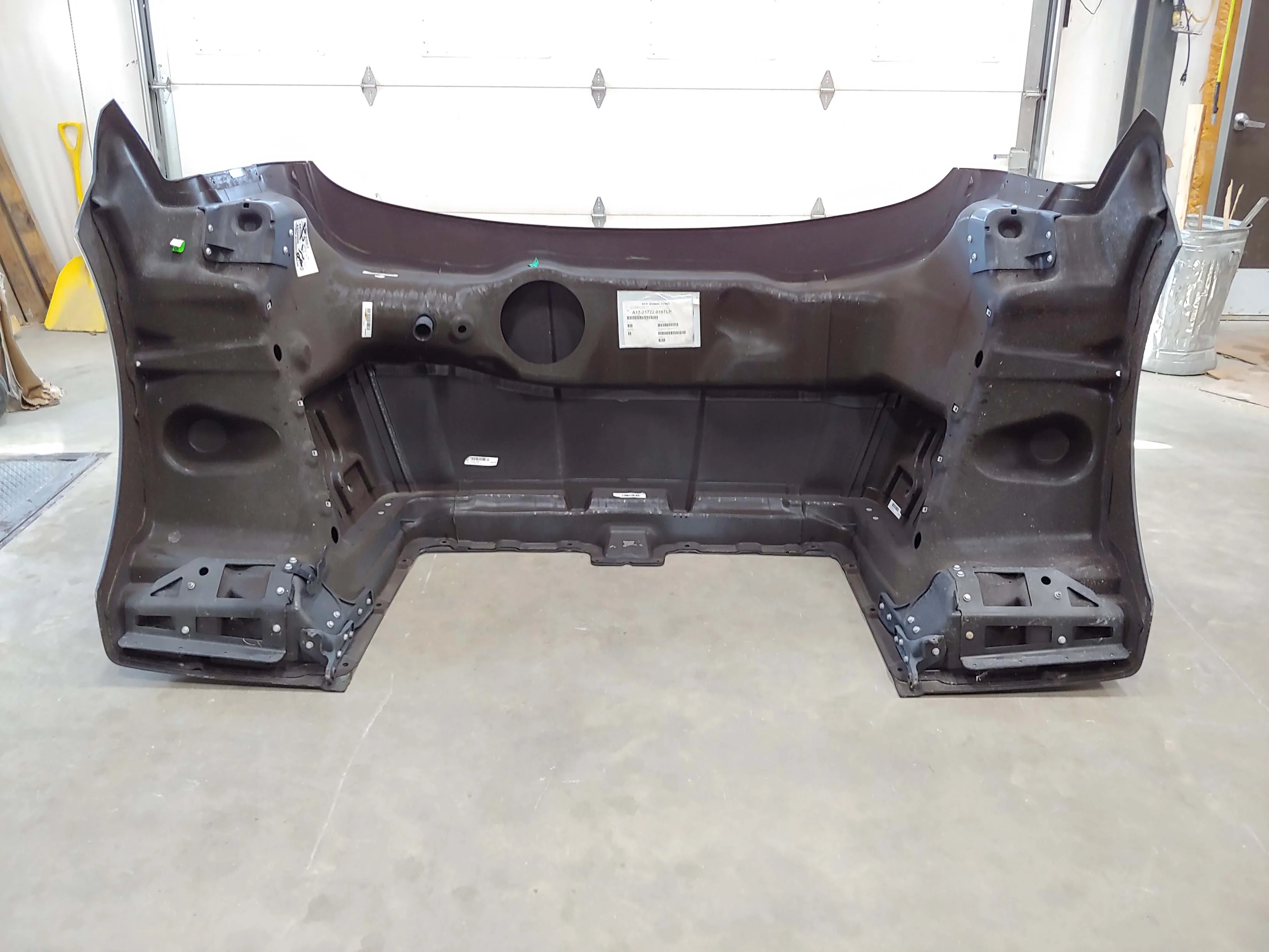Western Star 47X SFA Hood Precleaner,  OEM Take-Off, U2401, A17-21722-018 - Image 13