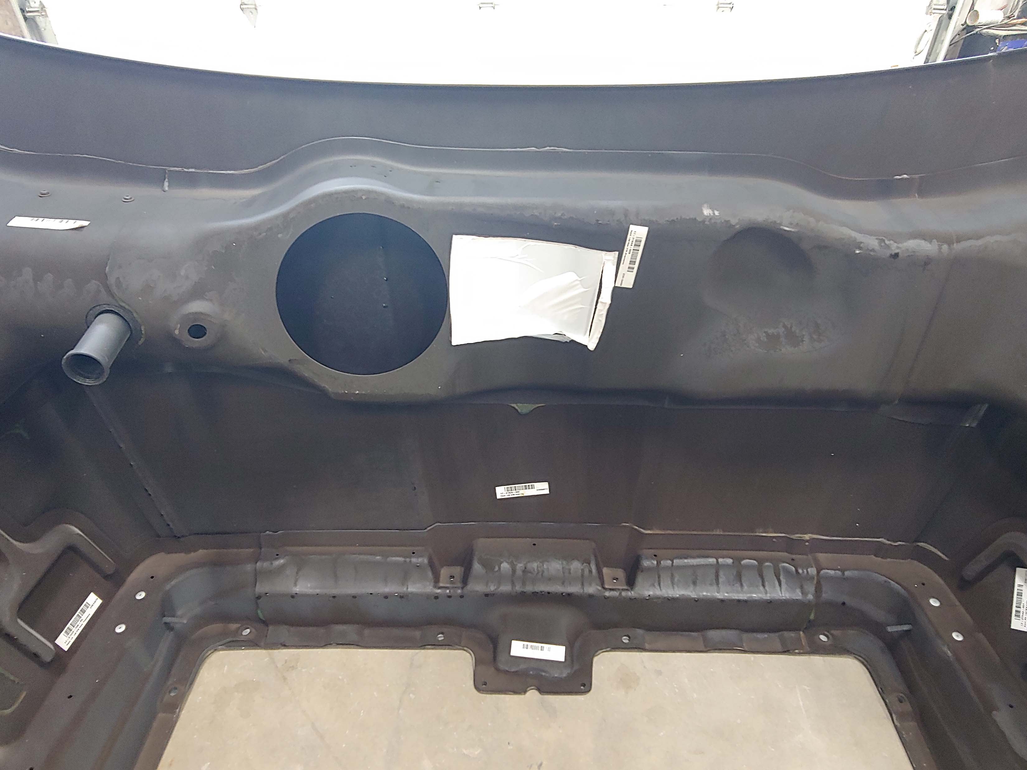 Western Star 47X SFA Hood Precleaner, Fend Ext  OEM Take-Off, U2413, A17-21722-024 - Image 9