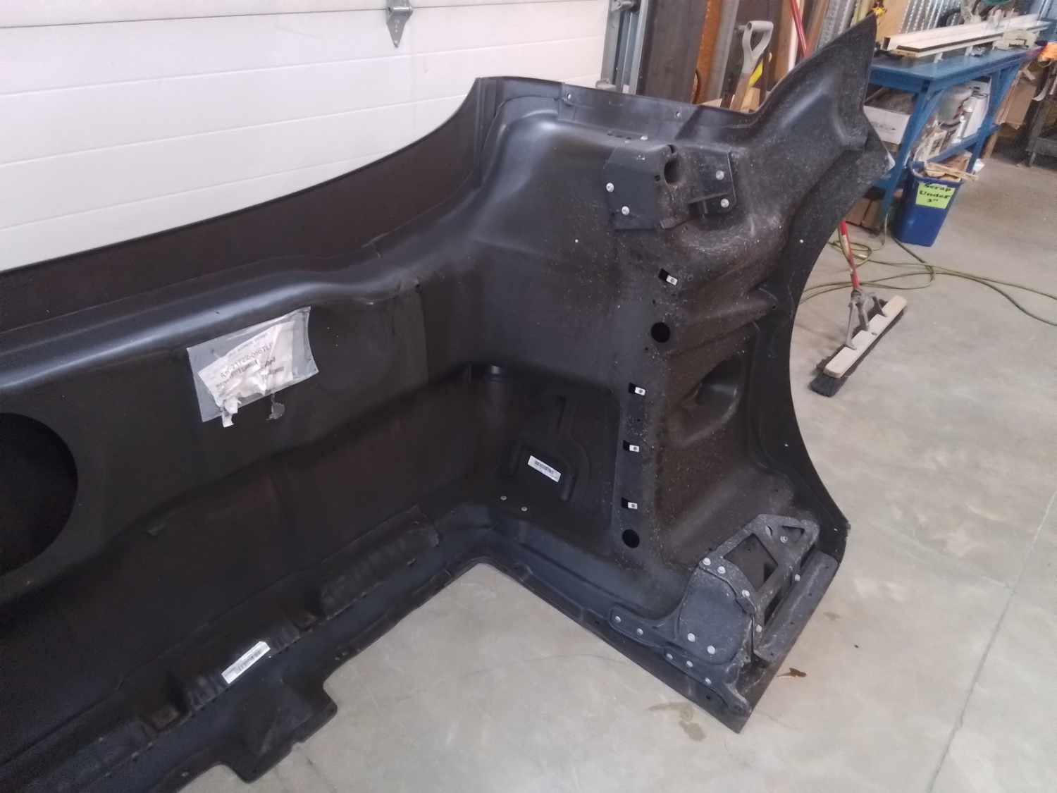 Western Star 47X SFA Hood w/Precleaner,  2022-26, Fend. Ext., OEM Take-Off, U2518, A17-21722-056 - Image 12
