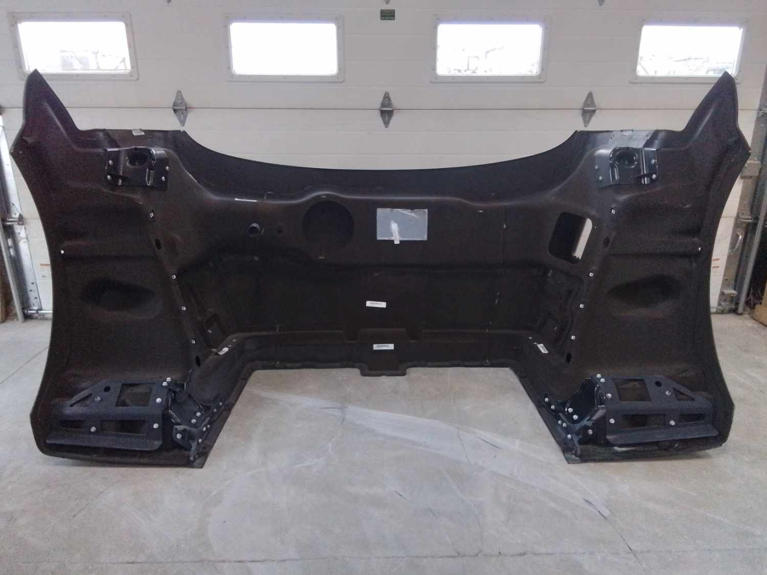 Western Star 47X SFA Hood w/Precleaner, R/L Mirror, Fend. Ext., OEM Take-Off, U2520 A17-21722-059 - Image 15
