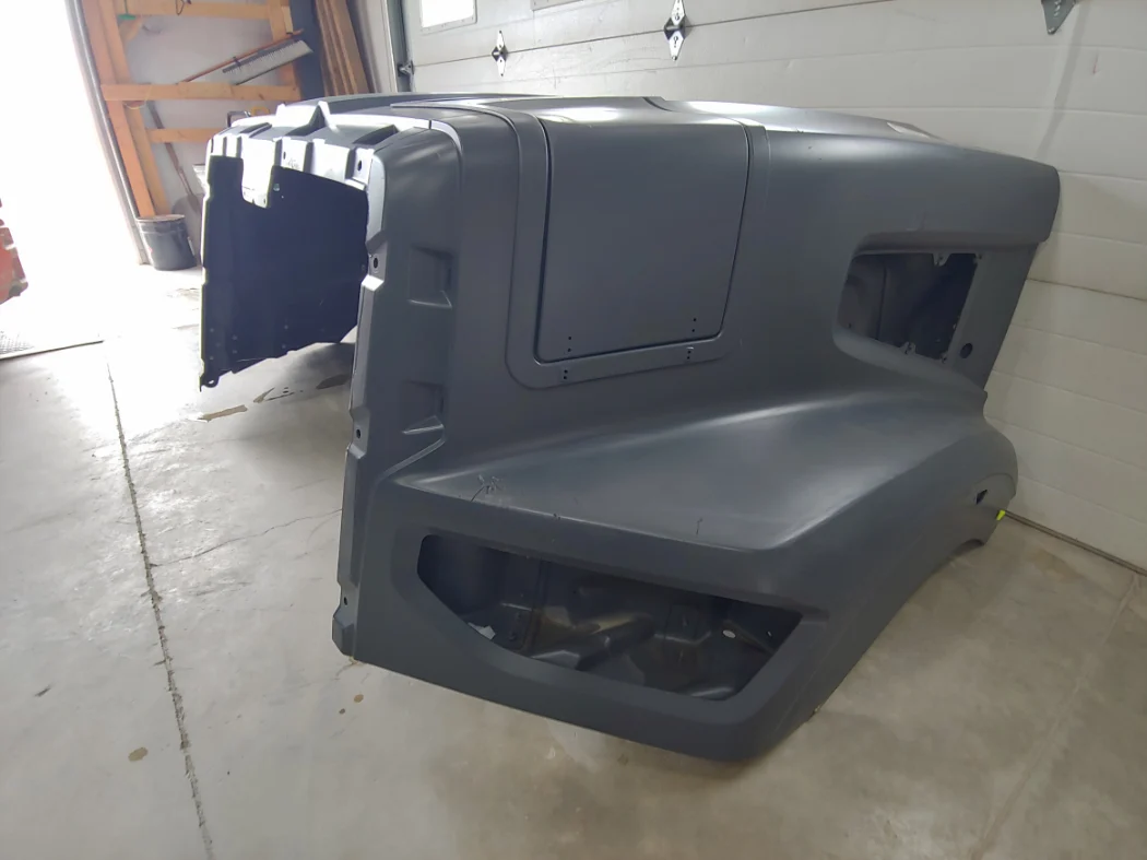 Western Star 49X SBA, Access Door, Drilled Fenders,  U2513, A17-21718-003 - Image 4