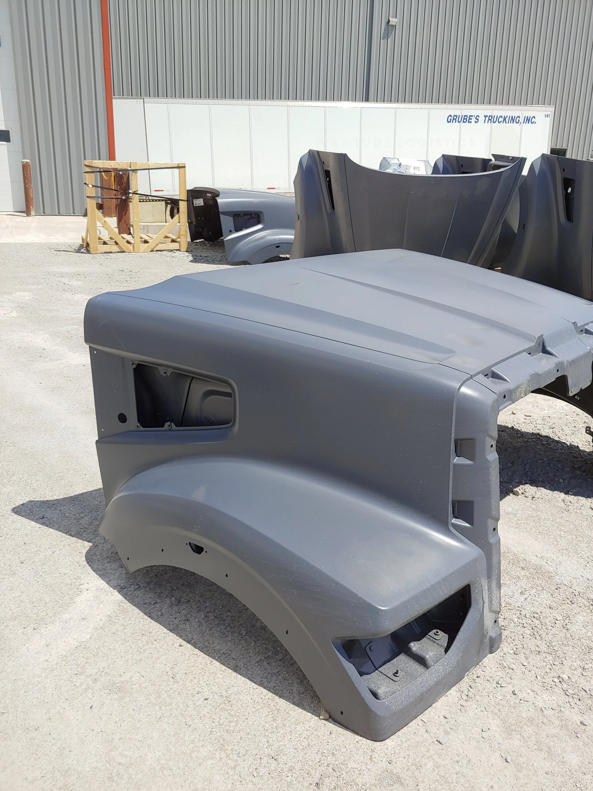 Western Star 49X SFA Hood, 2021-26, Fender Ext., OEM Take-Off, A17-21715-040 - Image 5