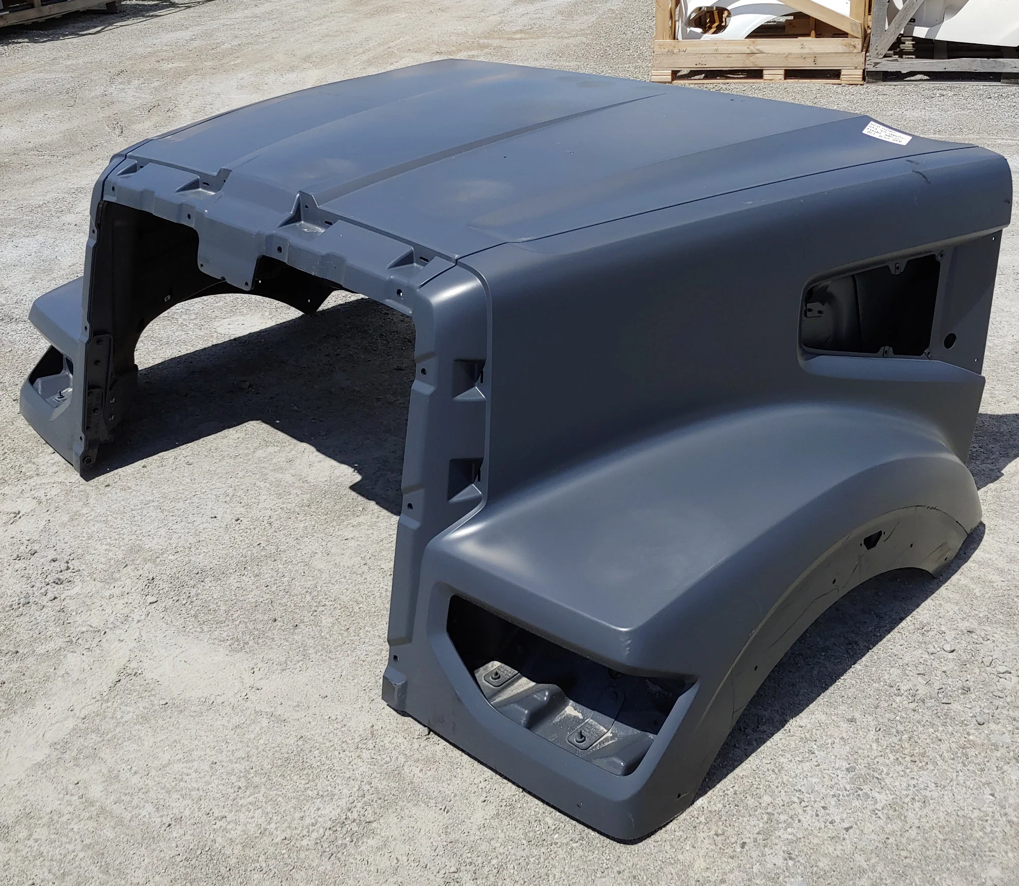 Western Star 49X SFA Hood, 2021-26, Pre-Cleaner, Fender Ext., OEM Take-Off, A17-21715-056 - Image 4