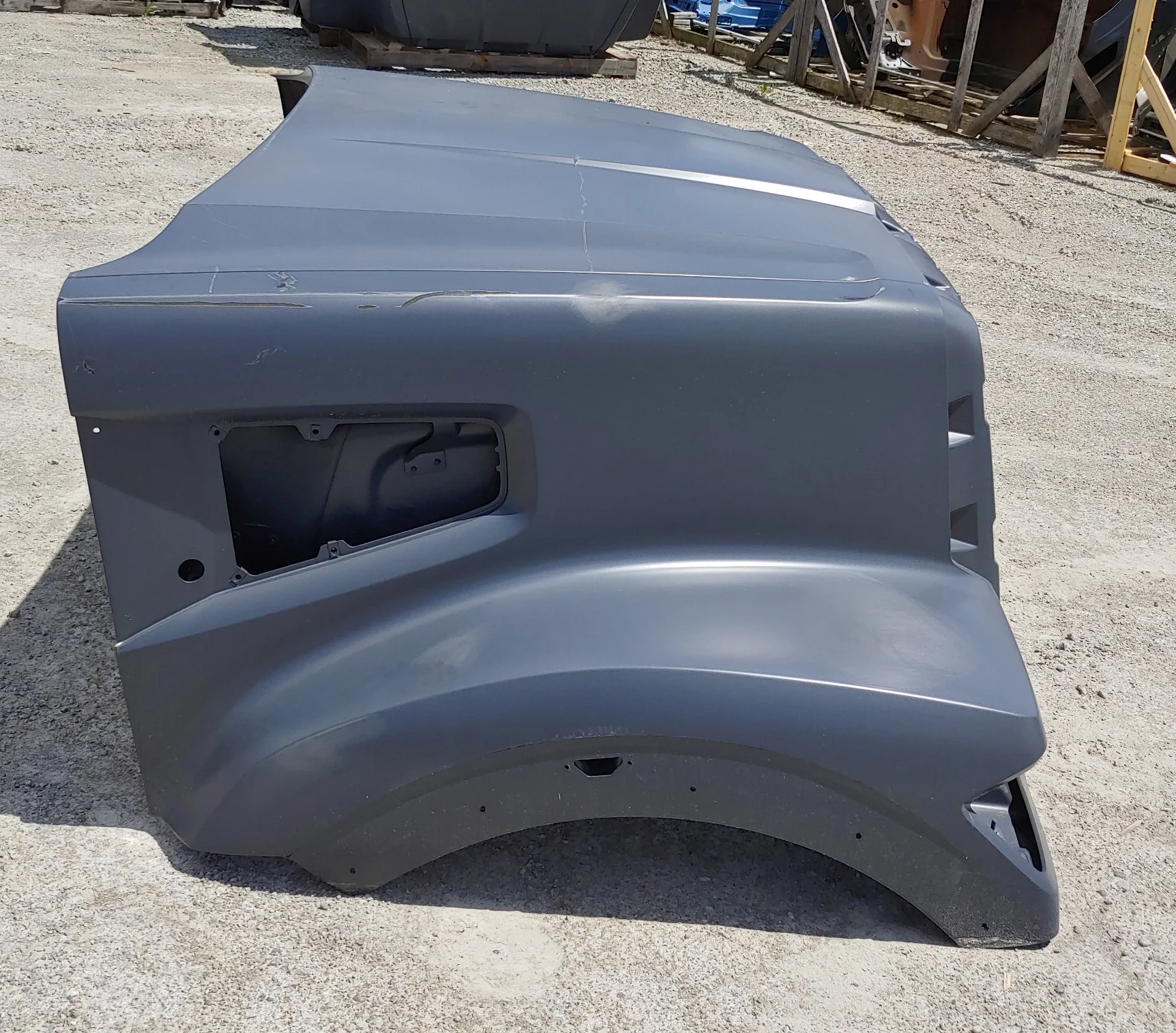 Western Star 49X SFA Hood, 2021-26, Pre-Cleaner, Fender Ext., OEM Take-Off, A17-21715-056 - Image 6