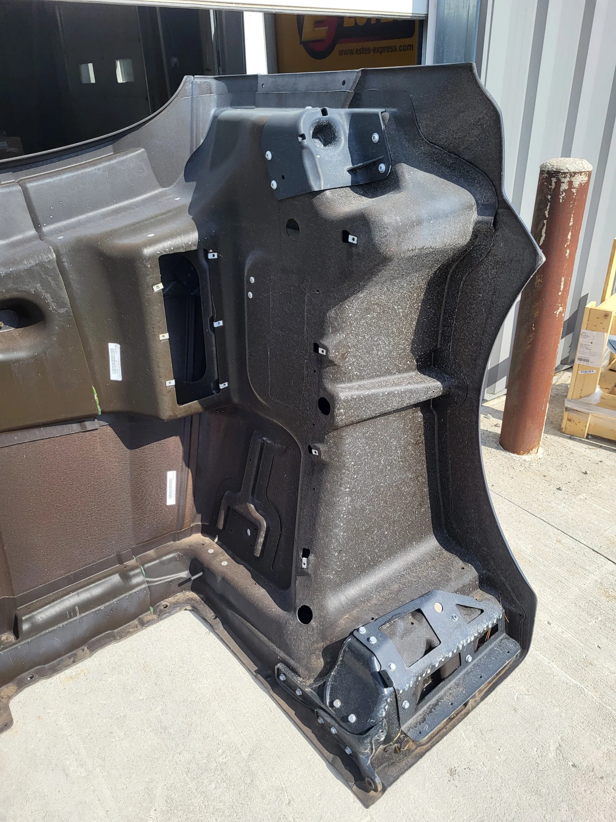 Western Star 49X SFA Hood, 2024-25, RH Mirror, Pre-Cleaner, OEM Take-Off, A17-21715-052 - Image 8