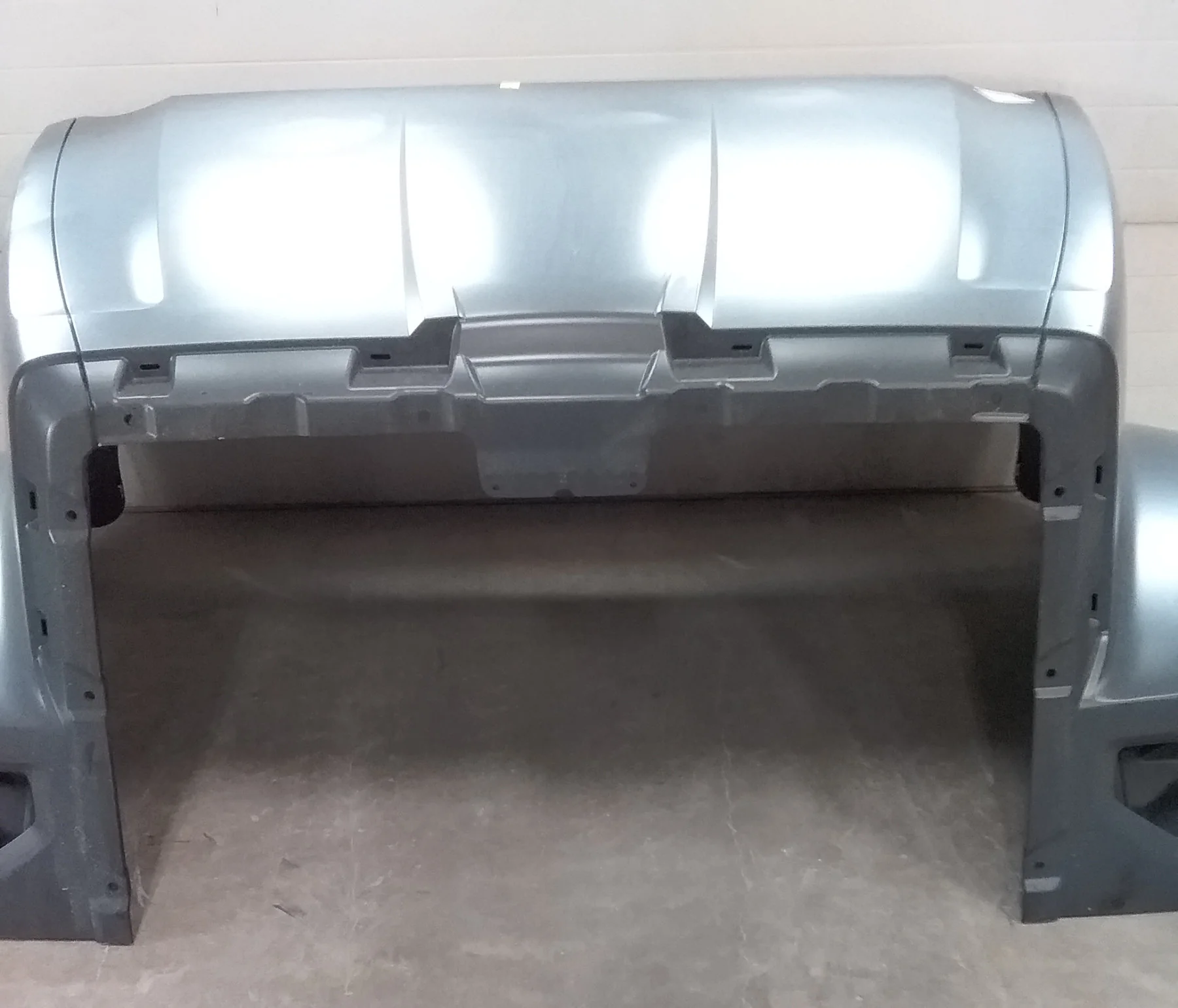 Western Star 49X SFA Hood, 2024-25, RH Mirror, Pre-Cleaner, OEM Take-Off, A17-21715-052 - Image 7
