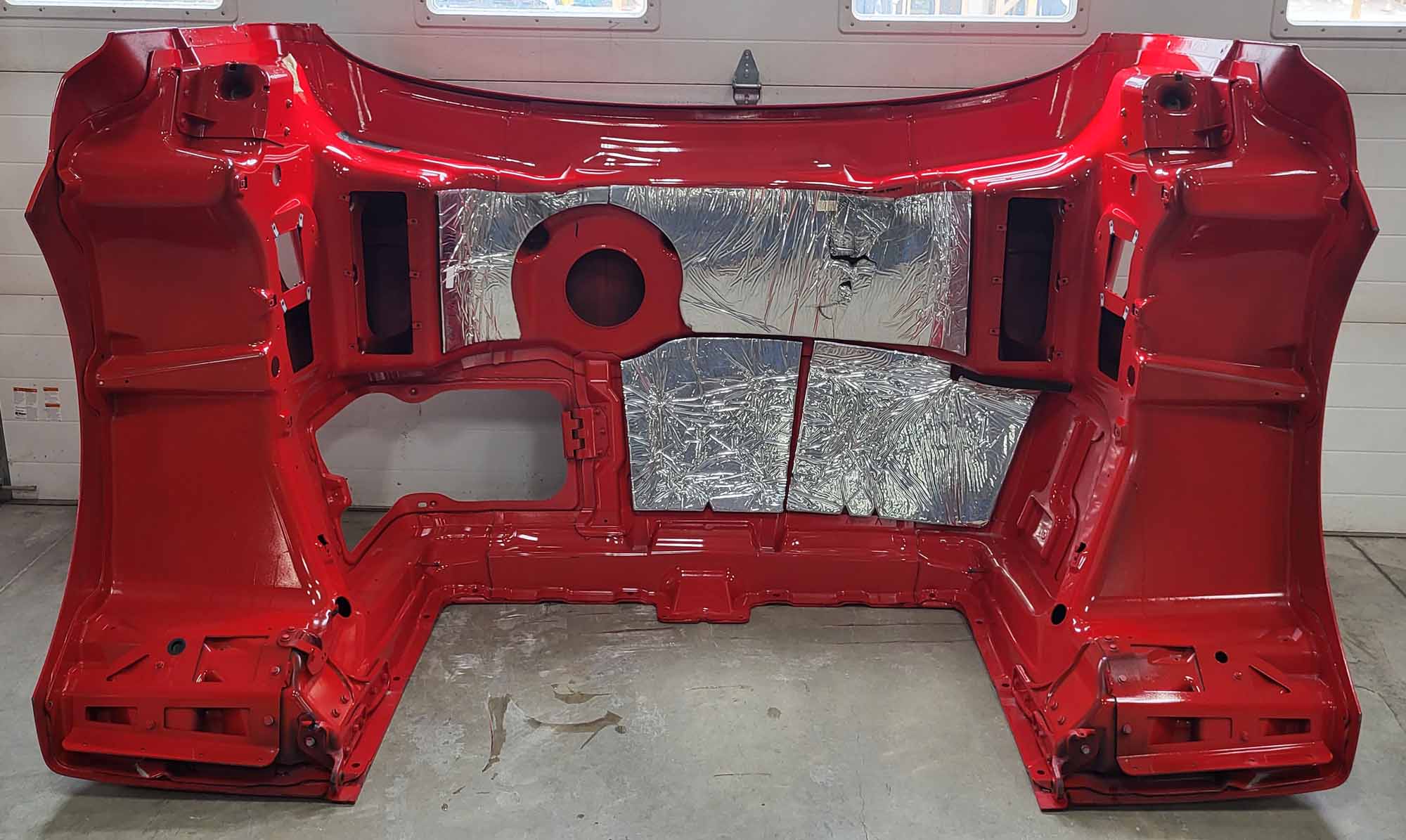 Western Star 49X SFA Hood, OEM Take-Off,  W/Access Door, U2324, A17-21716-015 - Image 10