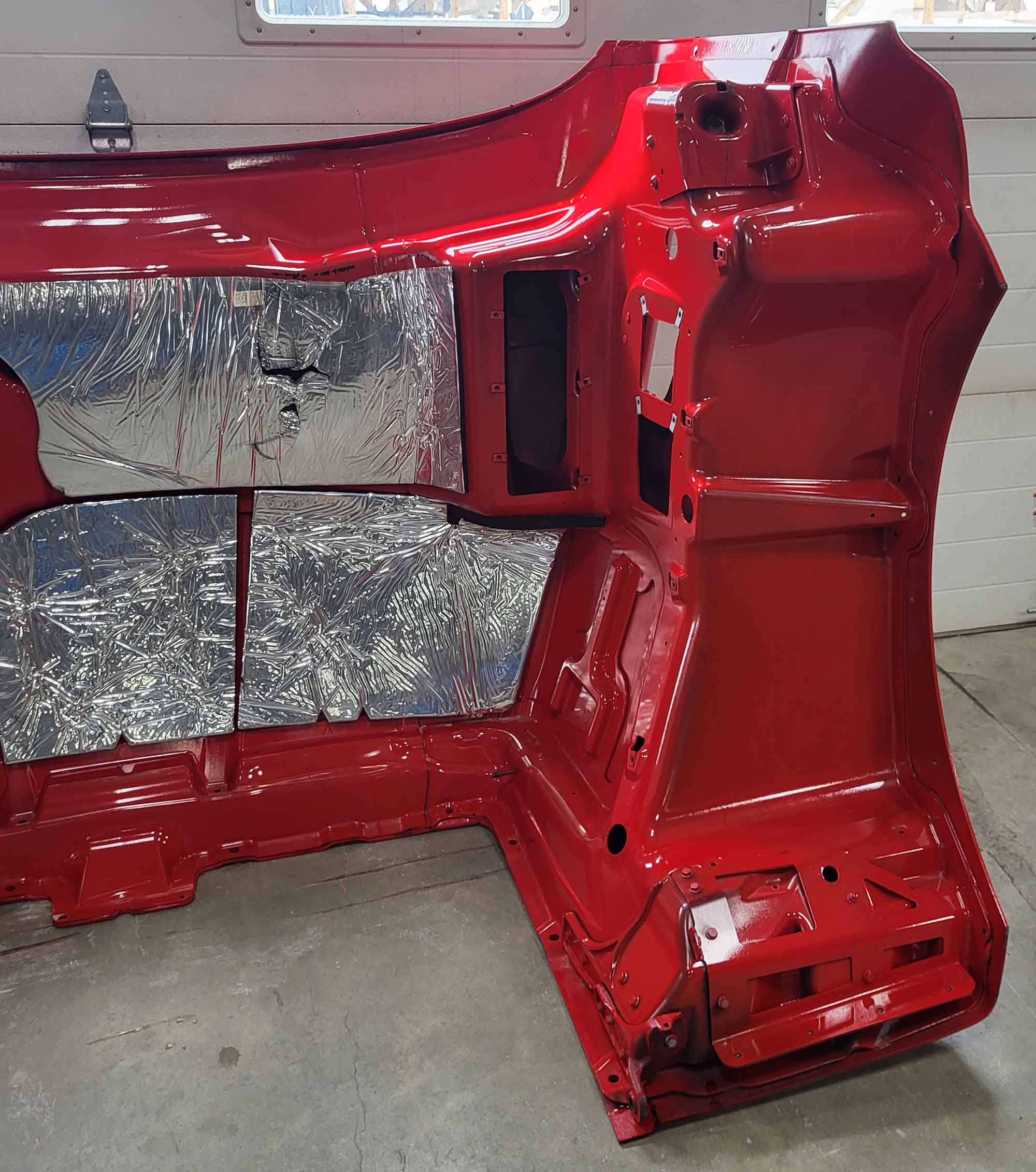 Western Star 49X SFA Hood, OEM Take-Off,  W/Access Door, U2324, A17-21716-015 - Image 11