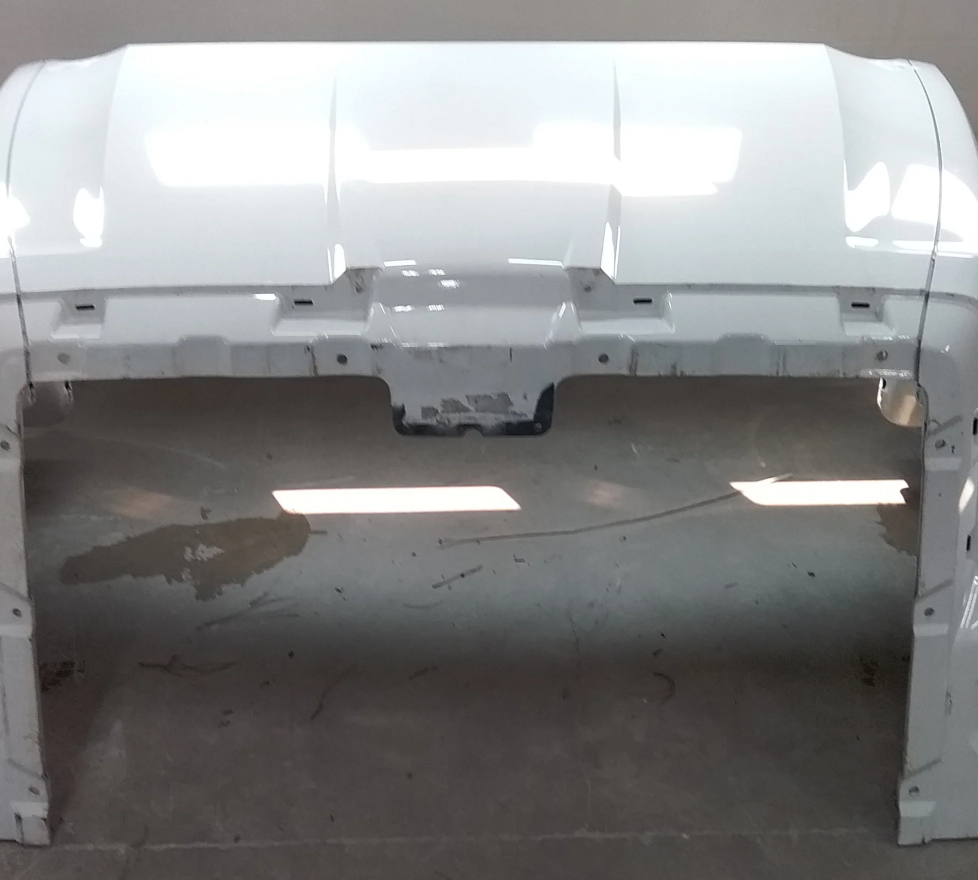 Western Star 49X SFA Hood, Take-Off, Pre-Clean, Drilled Fenders, A17-21715-048 - Image 10