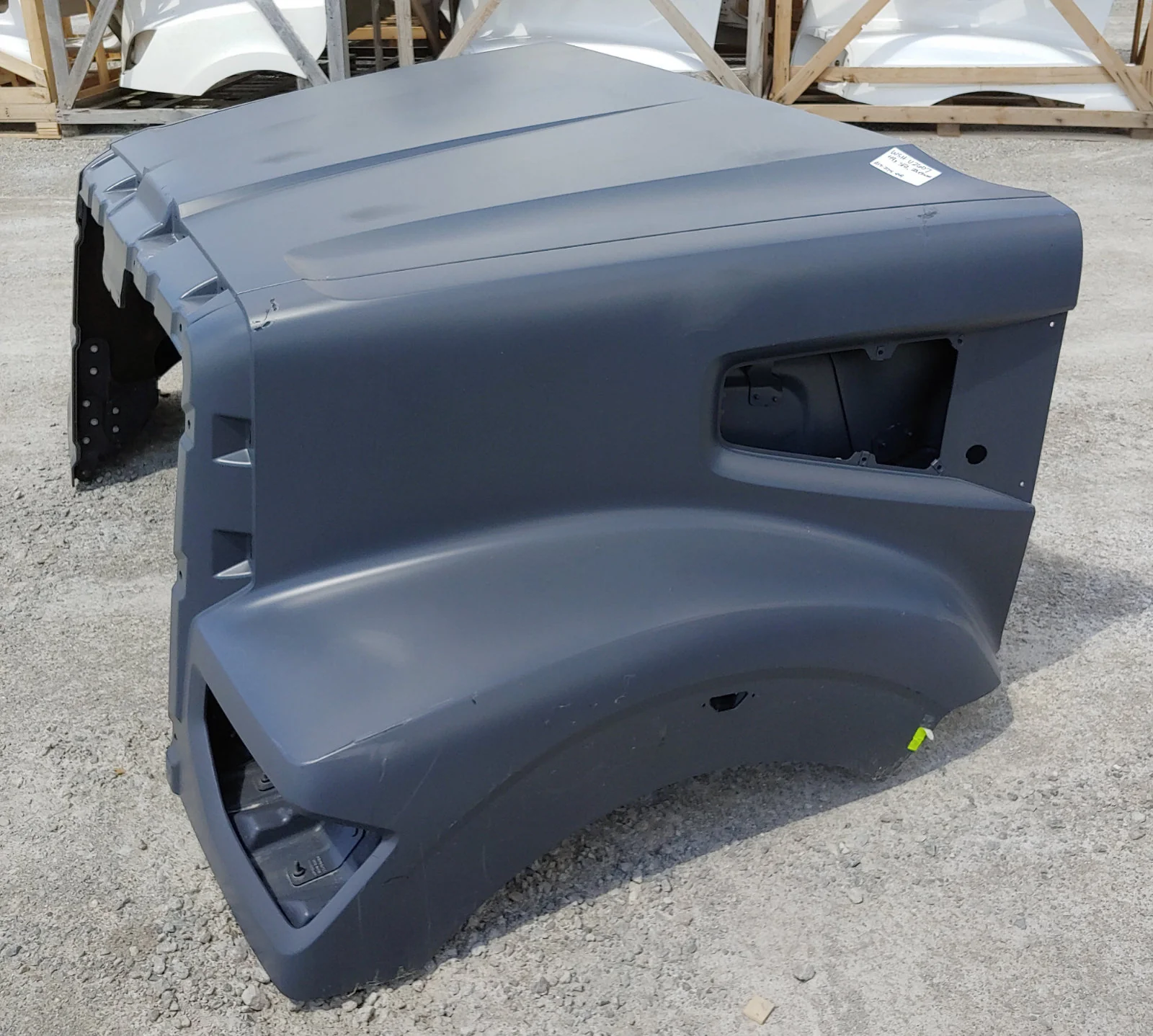 Western Star 49X SFA Hood, Take-Off, Pre-Clean, A17-21715-048 - Image 3