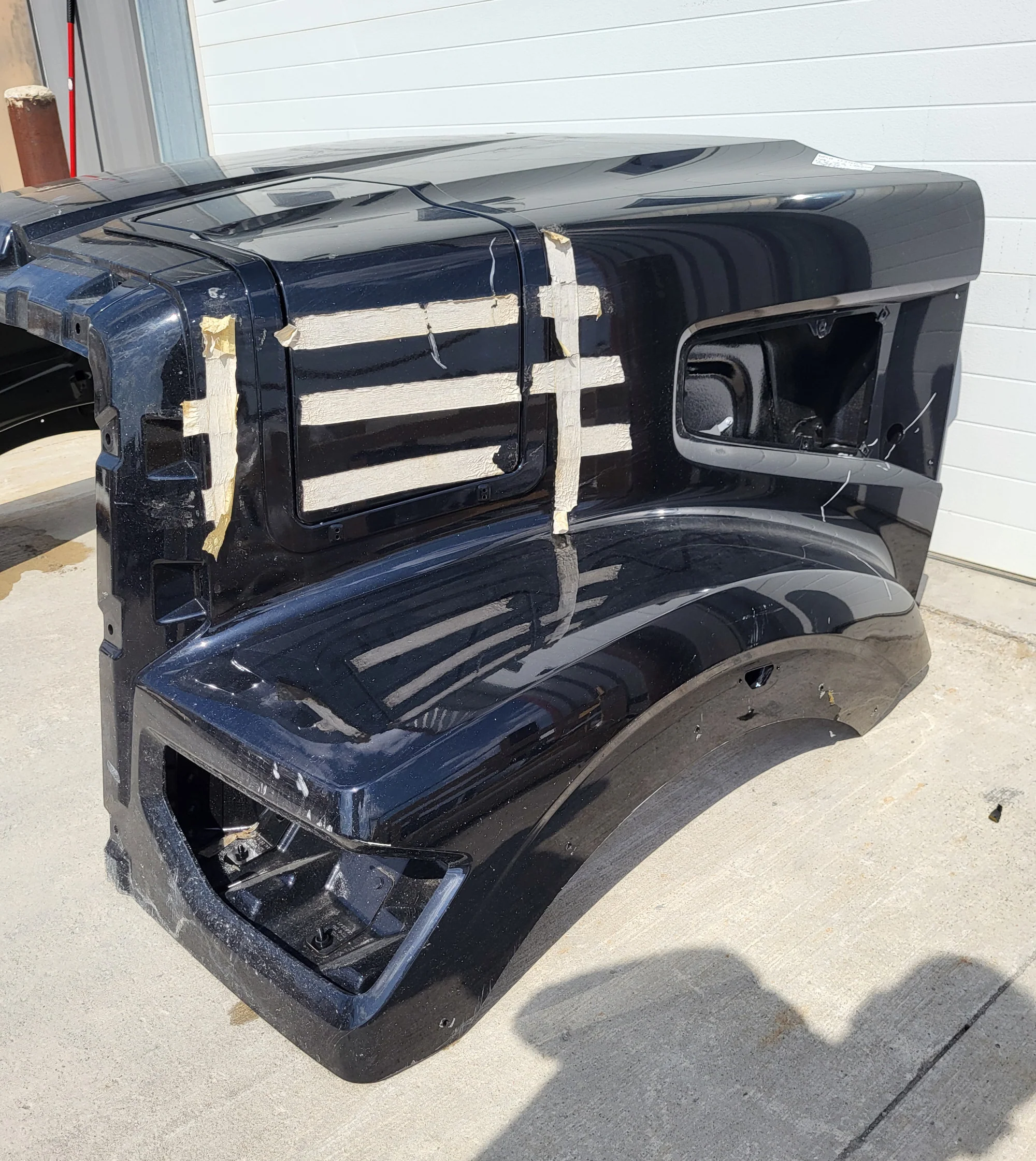 Western Star 49X SFA Hood, w/Access, RH Mirror, Fend. Ext., OEM Take Off, A17-21716-022 - Image 5