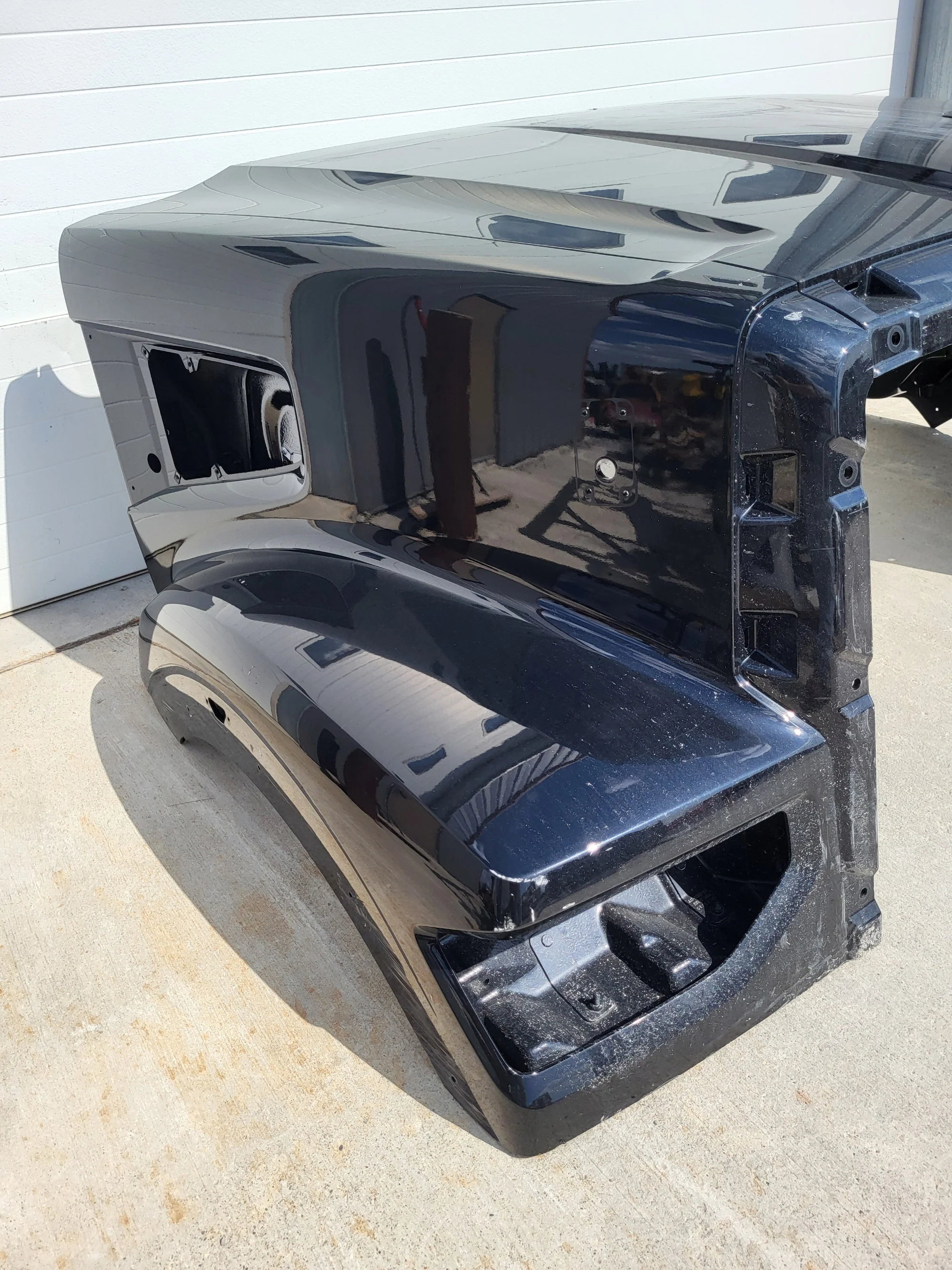 Western Star 49X SFA Hood, w/Access, RH Mirror, Fend. Ext., OEM Take Off, A17-21716-022 - Image 9