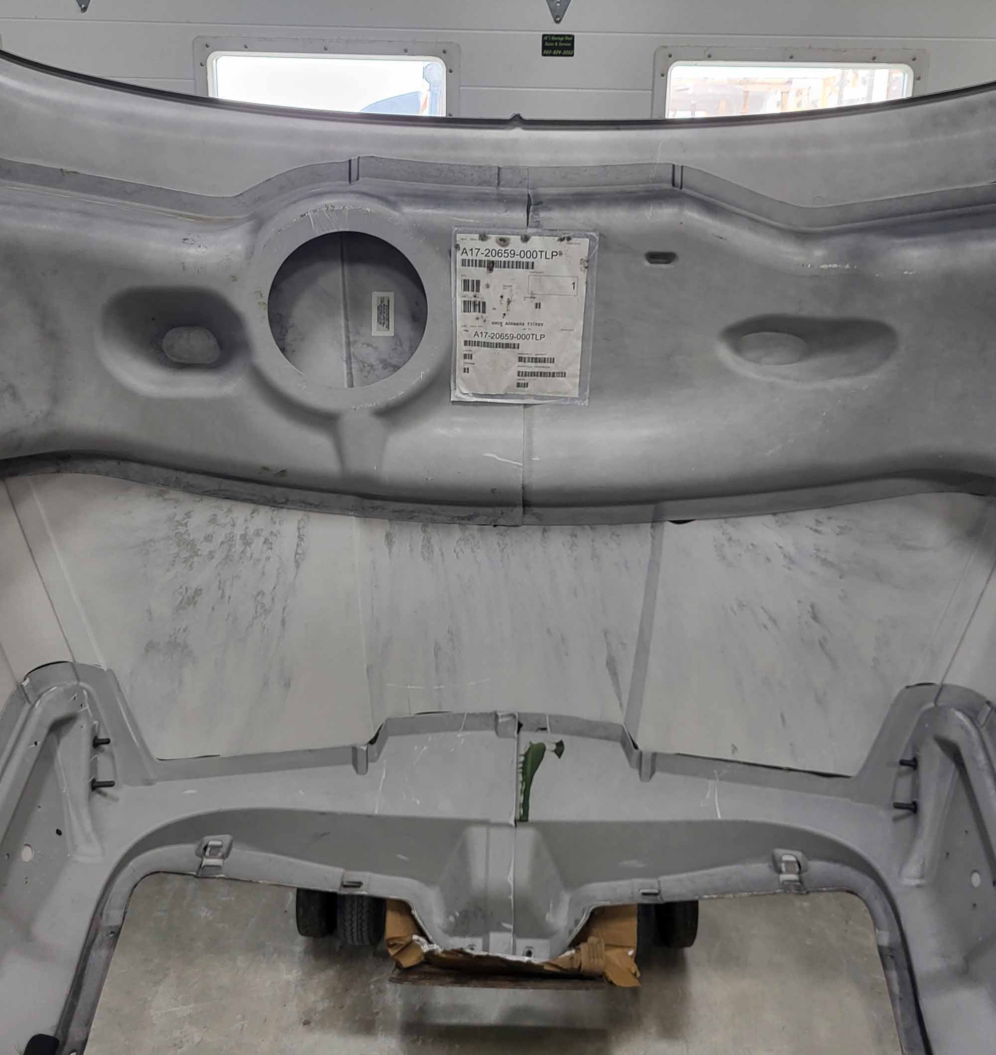 Western Star 57X  OEM Take-Off Hood, U2320 - Image 10