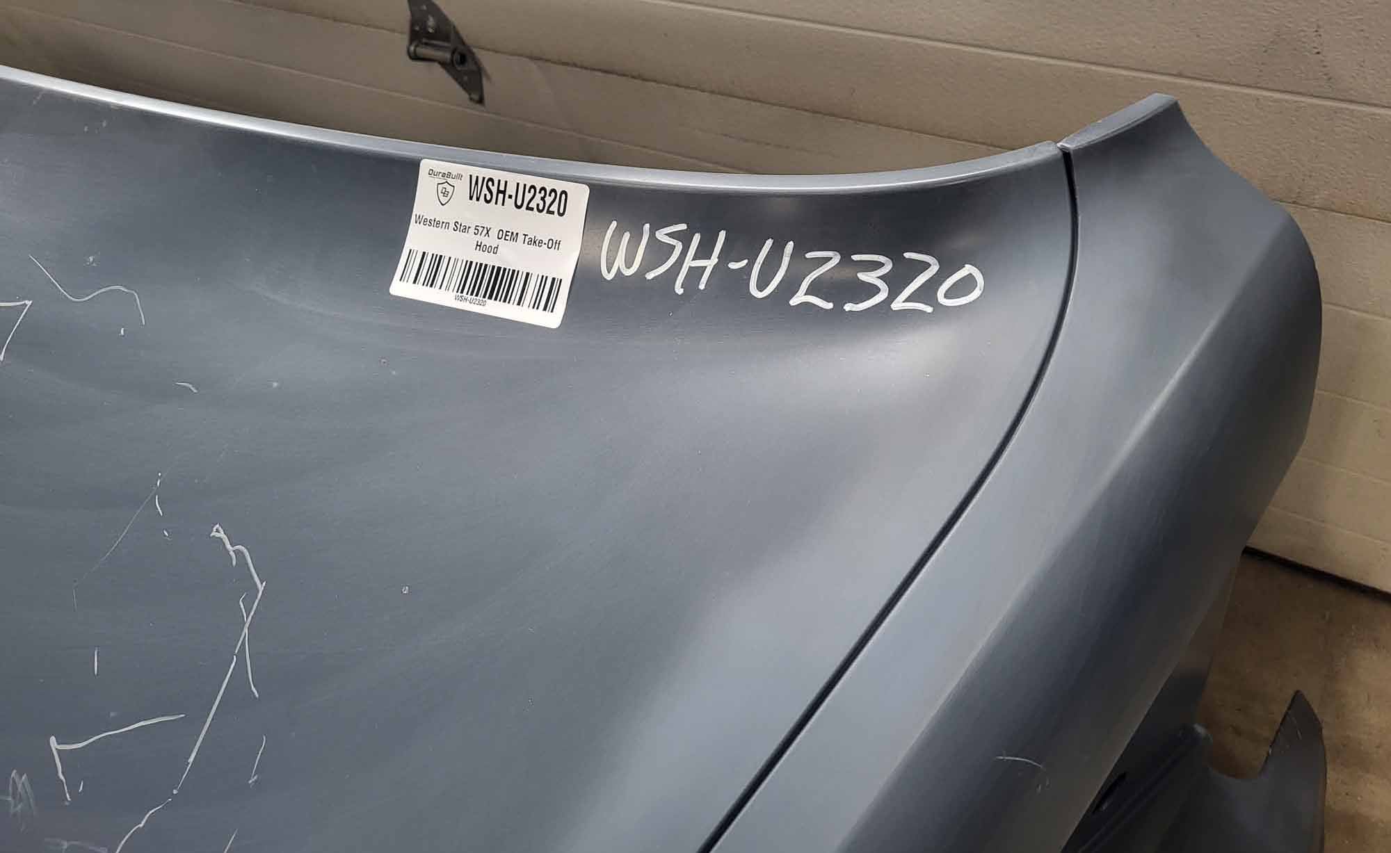 Western Star 57X  OEM Take-Off Hood, U2320 - Image 3
